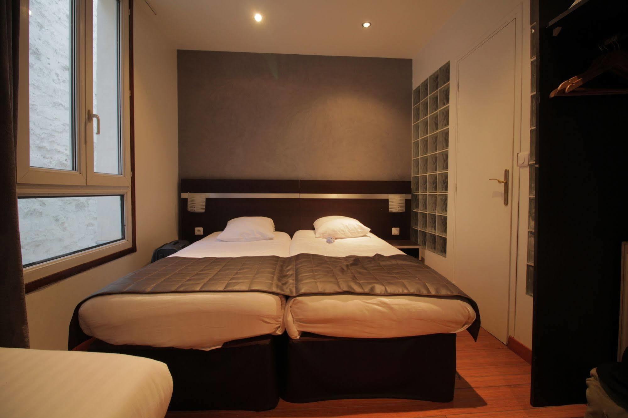 Modern's Hotel Parijs Buitenkant foto